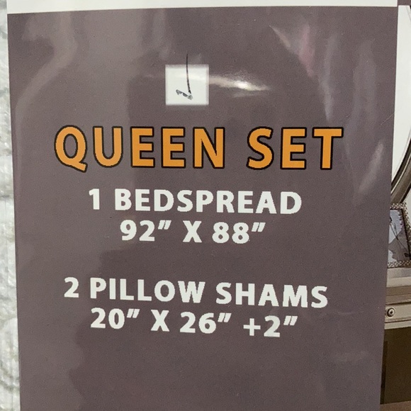 Bedspread set - Picture 3 of 7